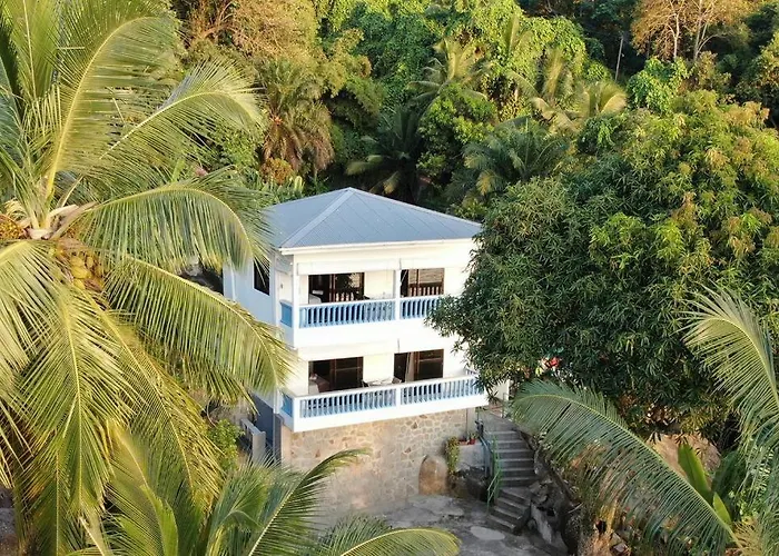 Crystal Apartments Seychelles Seaview Ground Floor
