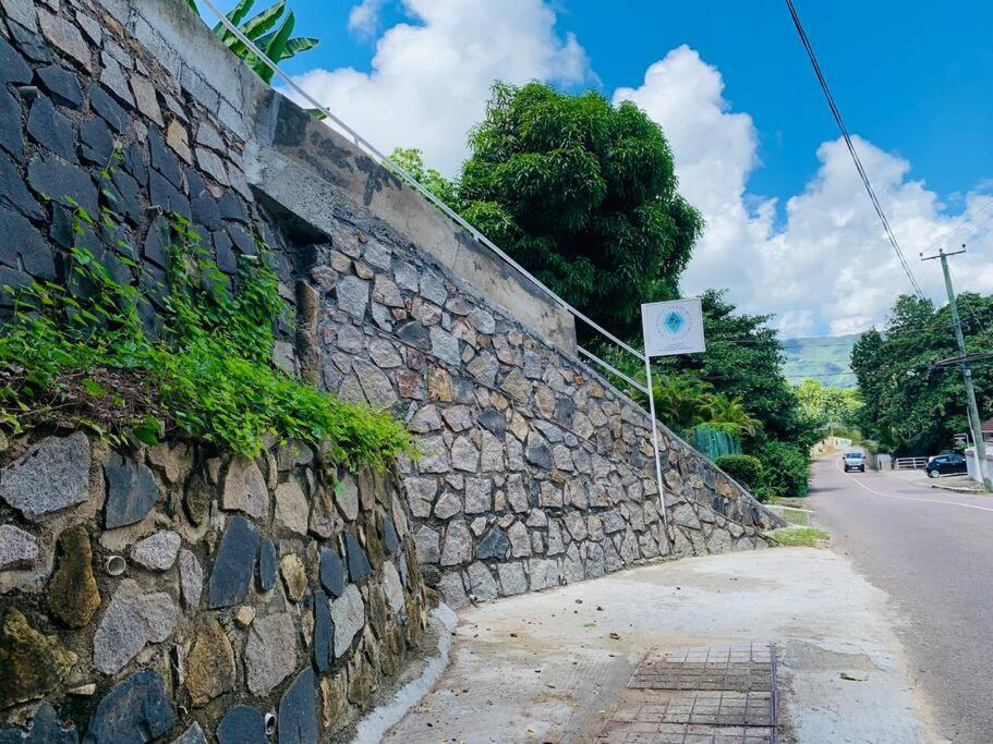 Crystal Seychelles Seaview Ground Floor Apartman *